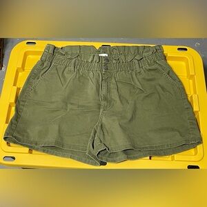 Ava & Viv High Waist Green Women's Shorts